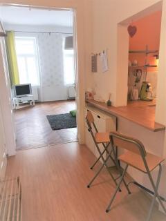 Cozy&Quiet Apartment near Schönbrunnpalace - 2