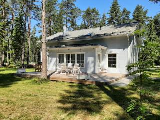 Villa de la Mer holiday home - Kaberneeme - 0
