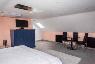 Robinas Cotswold Coach House - Witney - 4