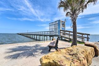 Bright Galveston Home Walk to Sea Isle Beach! - 8