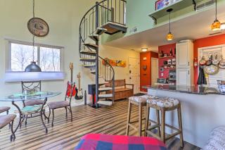 Mountain Creek Condo with Grill Walk to Lifts! - 2