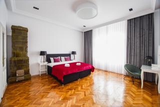 Spacious RiverViews Apartment near Piata Unirii - Oradea - 2