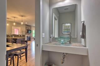 Modern Asheville Greenway Residence with 2 Decks! - Asheville - 1