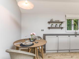 Delightful 1 bed lodge in South Downs village - Pass the Keys - 6