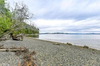 Octopus Den - Coupeville - 5