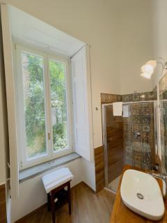 De Vivo Realty - Coco's Apartments - 7