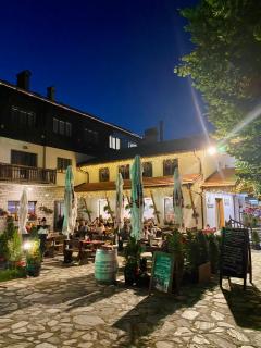 Edelweiss Central Hotel - 6