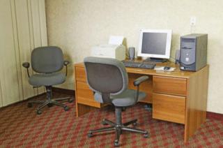 Express Airport Inn - Sandston - 2
