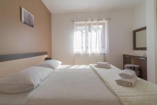 Apartments by the sea Nin, Zadar - 5666 - 2