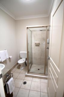 Midlander Motor Inn - 3