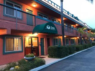 Oakridge Inn - 7