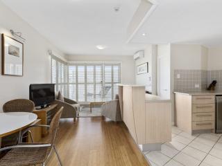 Resort on the Beach 4302 with resort Pool - Kingscliff - 8