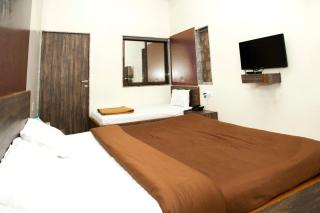 Hotel O Ambassador Hotel Panchgani - Panchgani - 5