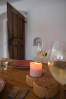 Historische Wohnung mit gehobenem Ambiente - Walting - 1