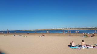 Studio cabine avec jardinet à 30 m de la plage, au calme. - Gruissan - 1