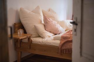 Gehobenes Ambiente in historischer Wohnung - Walting - 3