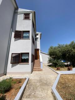Apartments Lungomare Pula - Pula - 8