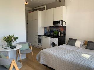 Orange Apartments Mere - 2