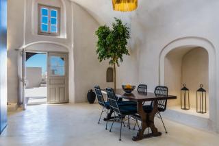 Phaos 1870, A restored Winery - 8