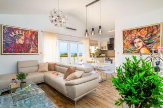 Sea Sparkle 2 Luxury Apartment - 7