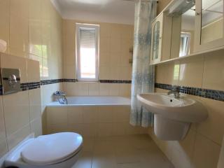 Kohl Wellness Apartman - Siófok - 4