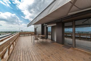Ramada Plaza by Wyndham Bucharest Convention Center - Bucarest - 4