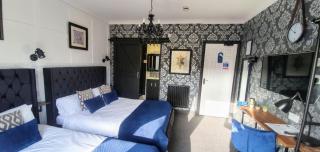 The Clifton - South Shields - 9