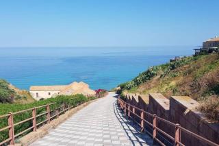 House by the sea - Gonnesa - 4