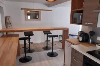 Superbe appartement rénové 4 personnes Le Zen Scandi au centre ville - Draps - Serviettes Parking - - La Roche-Chalais - 1