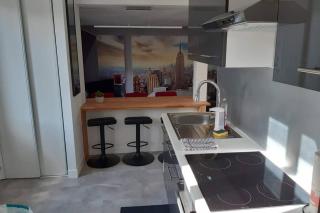 Appartement rénové Le New-York en centre ville - Terrasse et parking - non climatisé - La Roche-Chalais - 7