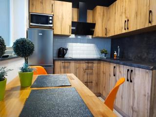 Orange House - 9