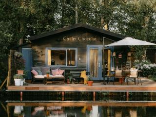 Chalet in Geel in quiet location by the water - Geel - 0