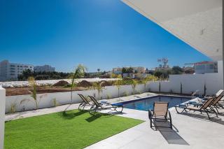 Villa Olive Loux,Brand New, Exquisite 5Bdr Protaras Villa With Pool,Close To The Beach - Protaras - 8