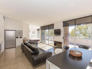 Edge 7 16 Cyde Street - Jindabyne - 0