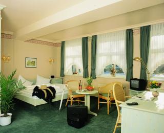 Hotel Sonneneck - Zinnowitz - 3