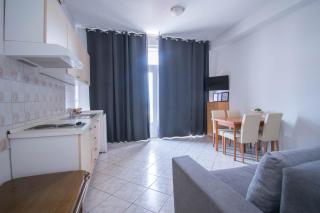 Apartments Manuela - Baška Voda - Baška Voda - 5