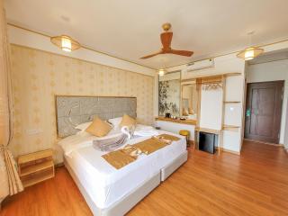 Jeym Lodge - Thoddoo - 8