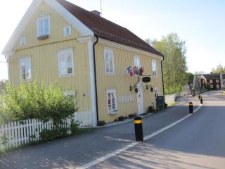 Gula Huset - Storebro - 0