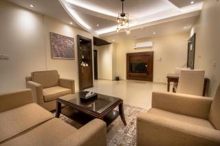 Golden Rose Hotel - 2