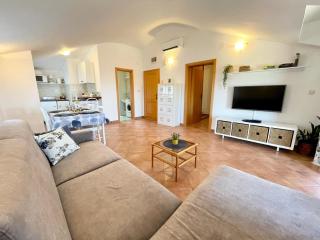 Apartments Ladonja - Medulin - 1