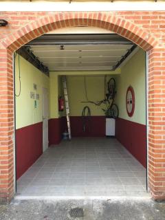 CHALET ADOSADO CON GARAGE Y TERRENO - Uruñuela - 7