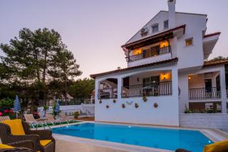 Villa Sunday by Solo Villa at Hisarönü Center - Fethiye - 9