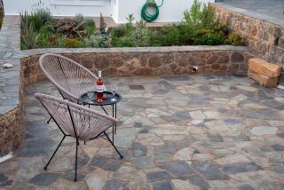 Kanellis Studios - 3