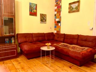 Heart of Old Tbilisi Apartments - Tbilisi - 2