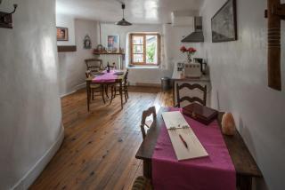 Au Cheval Blanc - appartements et chambres d'hôtes - Albertville - 7