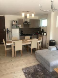 Logement au calme dans une maison. - Moirans-en-Montagne - 9