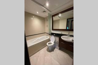 Cozy 2 BR apt Golf Tower Greens, stunning Golf views - Dubai - 3
