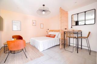 Studio de charme - calme, discret & cosy - 3' RER - 0