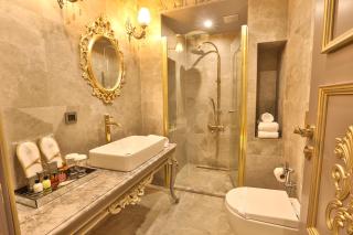 REAL KiNG SUiTE HOTEL - Trabzon - 4