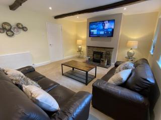 Rattlebeck Farm Cottage and Hot Tub PET FRIENDLY - 1